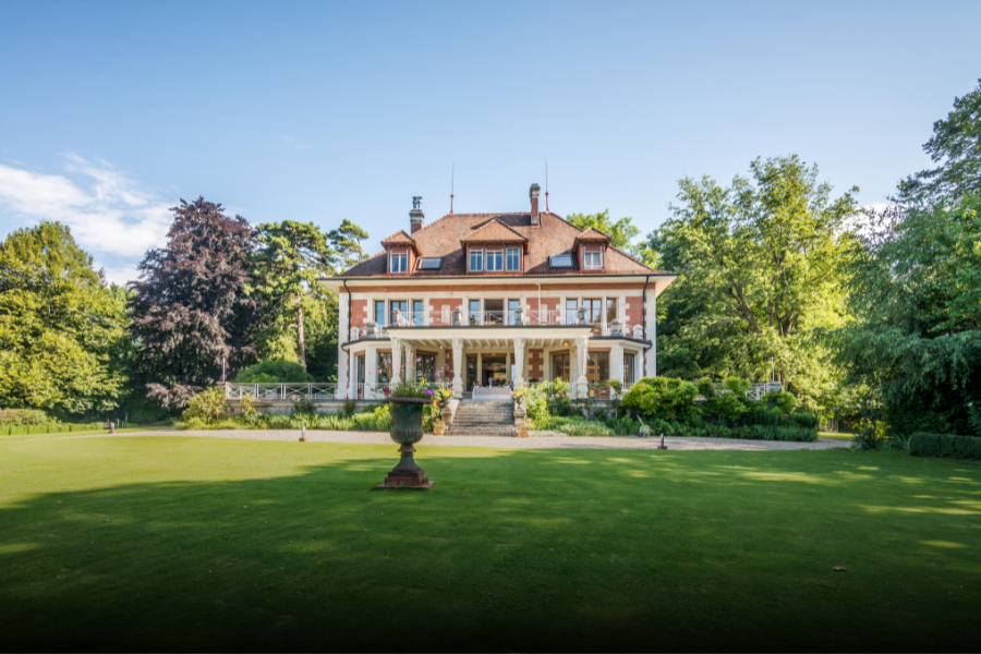 Private Office : Service ultraluxe pour transactions de haut standing