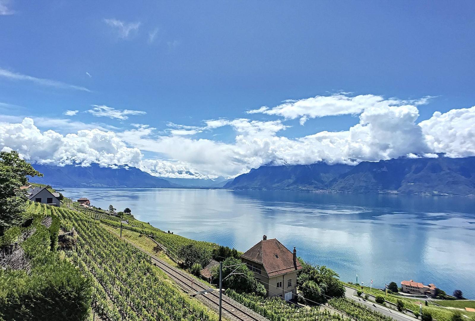 Terreno con permesso di costruzione valido.