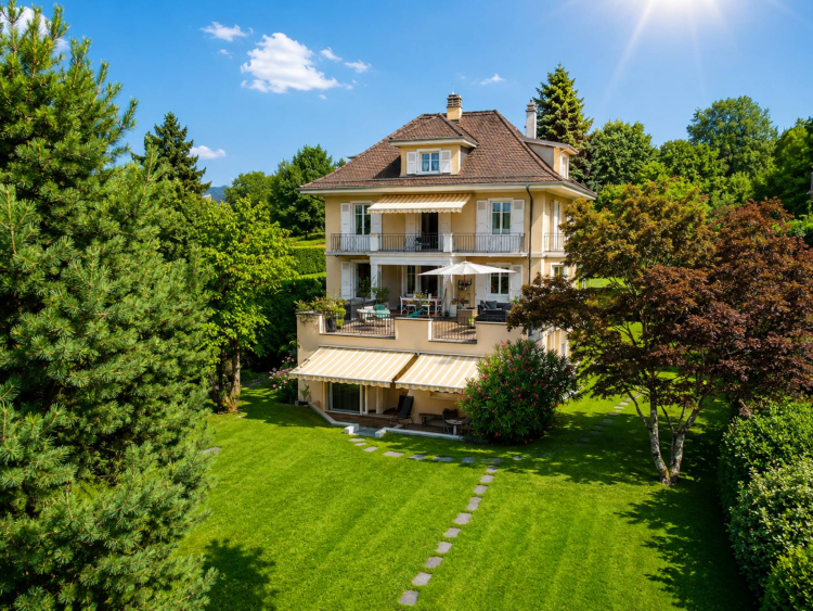 Villa de maître 13 pièces avec appartement indépendant, vue lac et montagnes