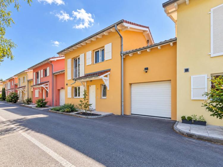 Schöne Familienvilla in ruhiger Lage