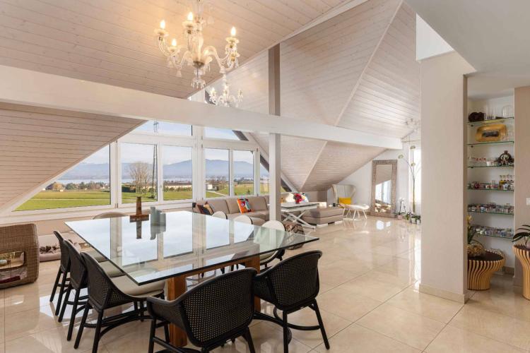 Magnifique propriété avec vue imprenable sur le lac