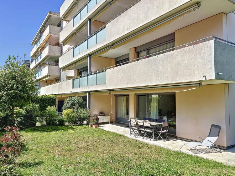 Bel appartement de 5 pièces avec grand jardin