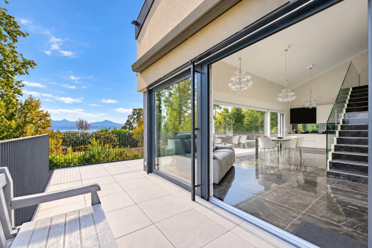 Incantevole duplex con vista sul lago di Ginevra