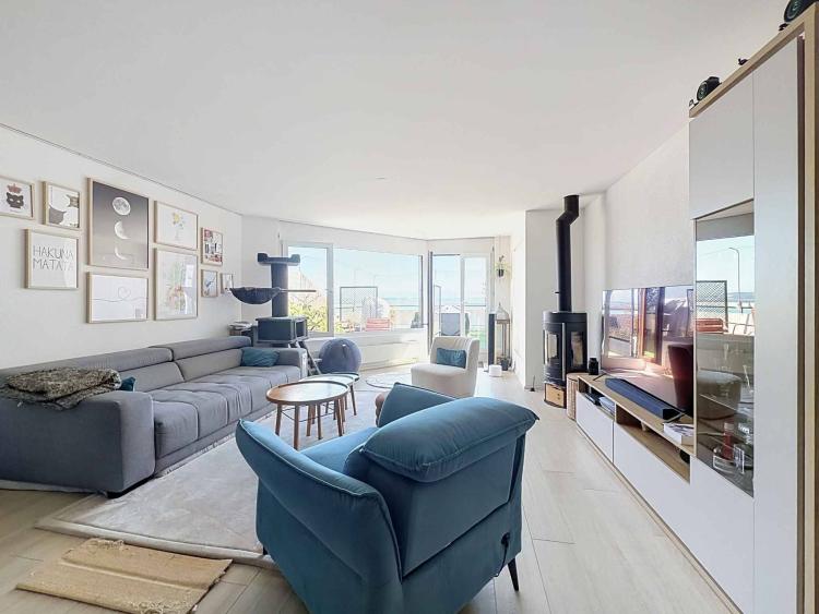 Un elegante appartamento di 4,5 locali con due terrazze 