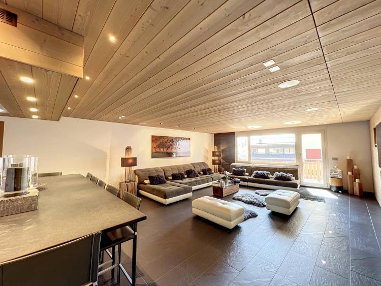 Ar6Pc_kaban-bien-5139121-6acf3dad6bedd.jpg