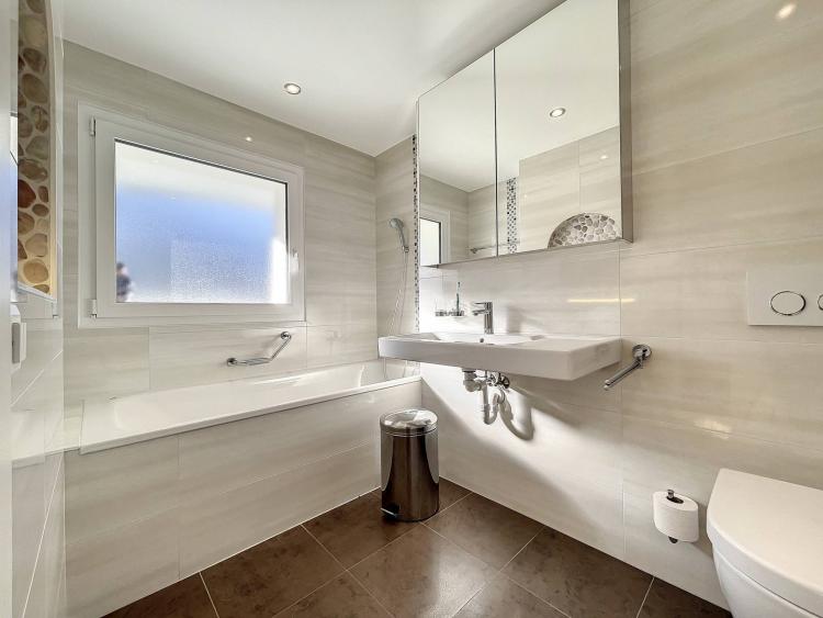 AXbo3_kaban-bien-5168345.jpeg