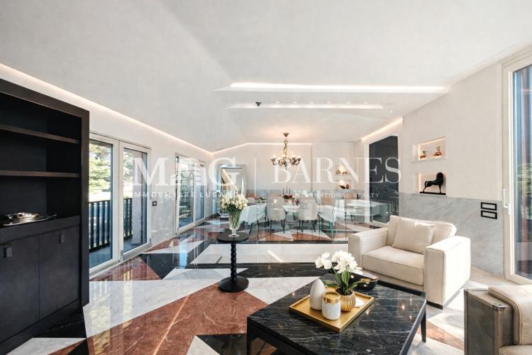 Duplex di charme ed eleganza, in contesto di assoluto pregio