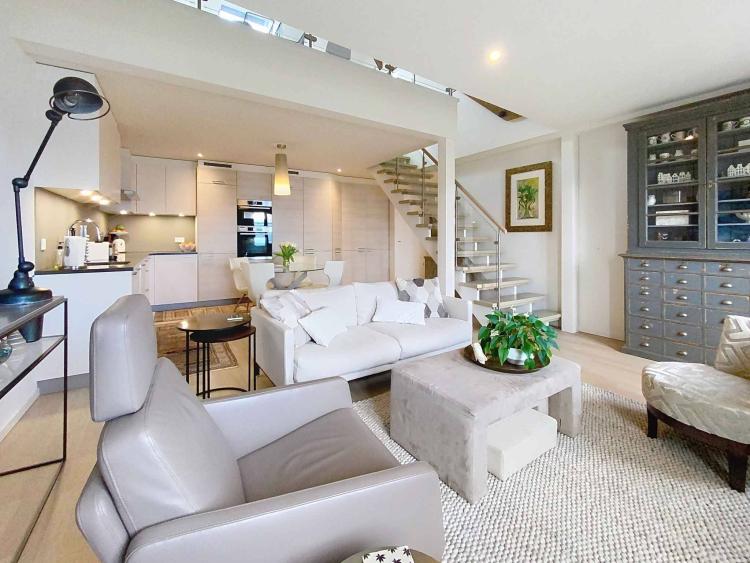 Exklusives Penthouse der Extraklasse mit Panoramablick auf den Genfersee