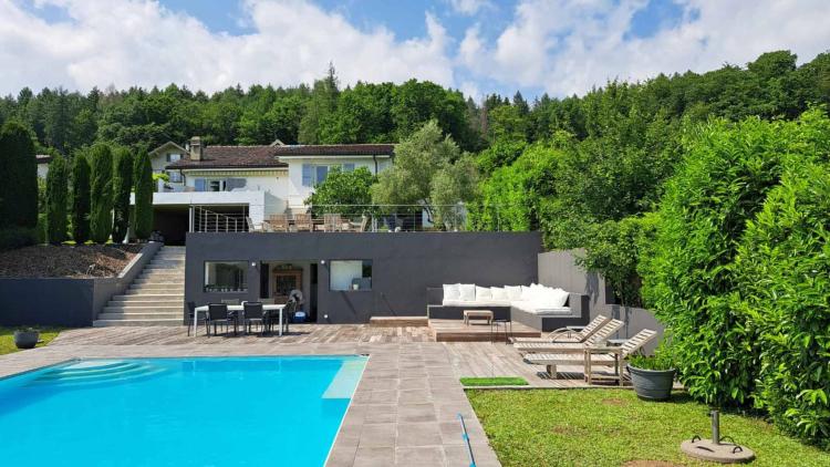 Casa accogliente con vista sul lago