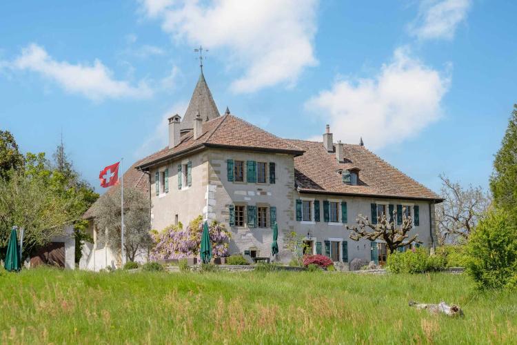 A Co-Exclusive Opportunity: The Château de Bourdigny