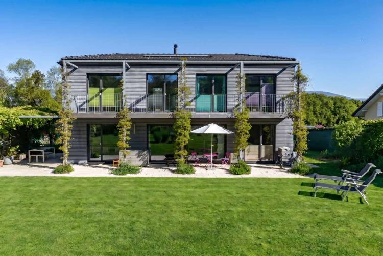 Villa Minergie contemporanea in posizione privilegiata