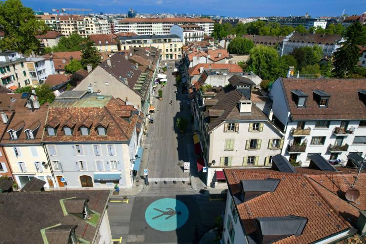 Carouge pied-à-terre di 2 locali con balcone