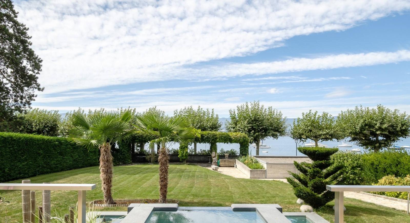 Villa indipendente sul lago