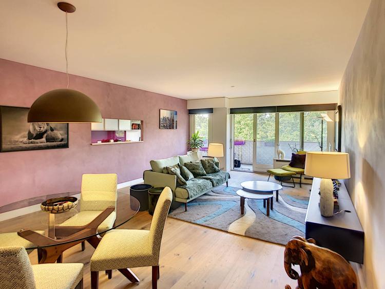 IN ESCLUSIVA - Magnifico appartamento di 4 locali ristrutturato in residence di lusso