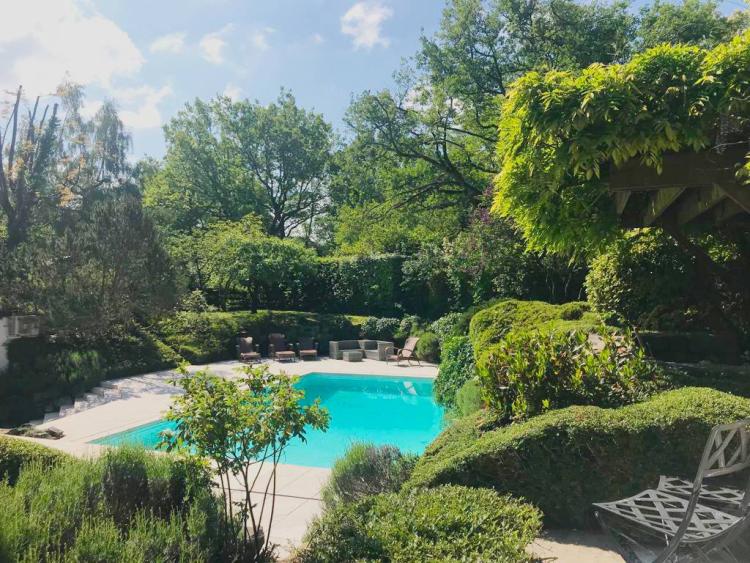 Magnifica villa contemporanea in assoluta tranquillità