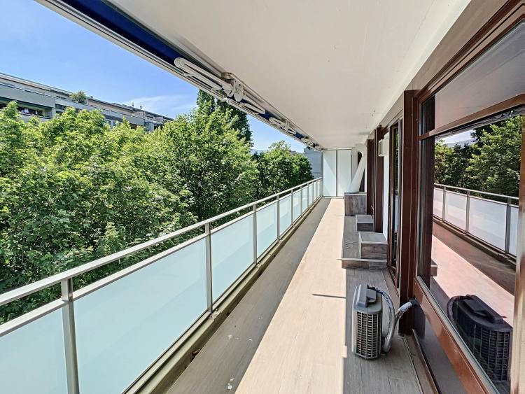 Splendido appartamento doppio idealmente situato a Ginevra