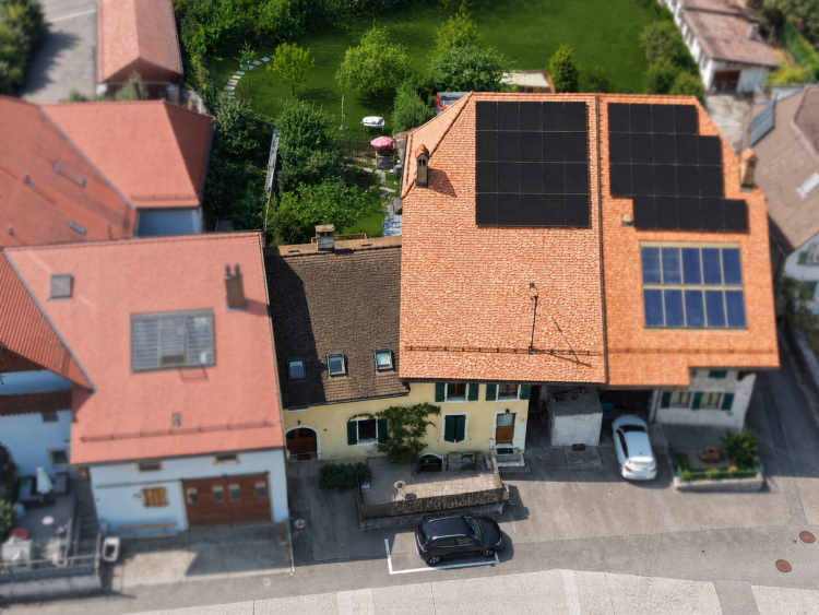 Maison villageoise avec deux appartements au cœur de Rances