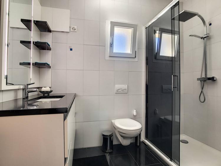 mLzM8_kaban-bien-5124723.jpg
