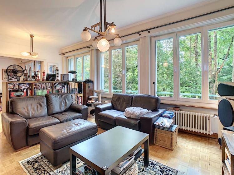 Bellissimo appartamento di 6 locali idealmente situato a Malagnou