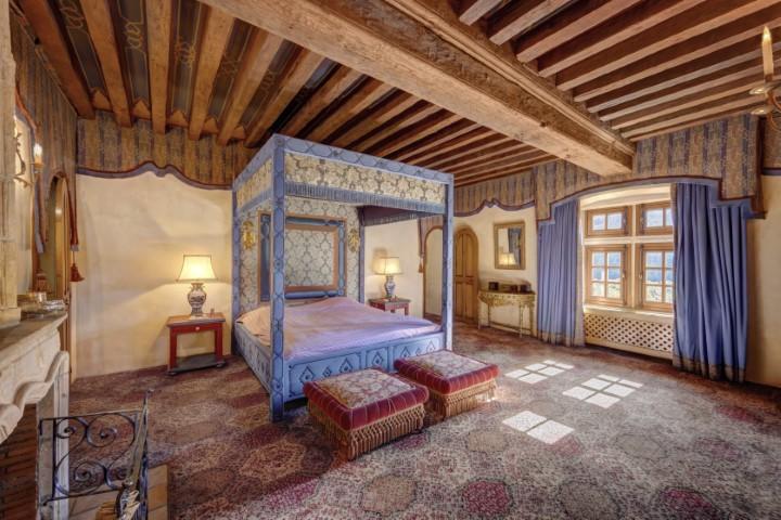 muntG_chateau_de_chatel_usinens_051022_hd_3_petit_.jpg