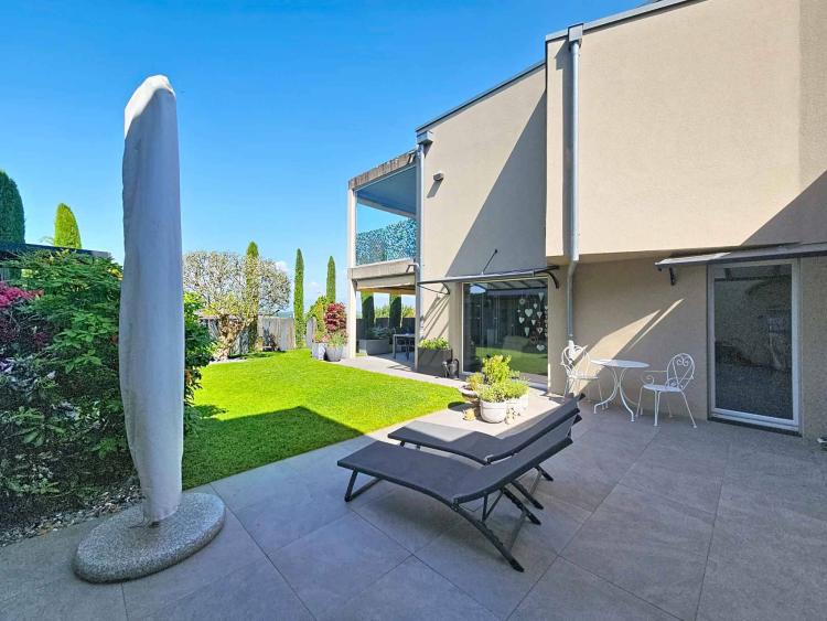 BELLISSIMA CASA FAMILIARE DI 6,5 LOCALI CON POTENZIALE PER L'AVVENTURA INDIPENDENTE