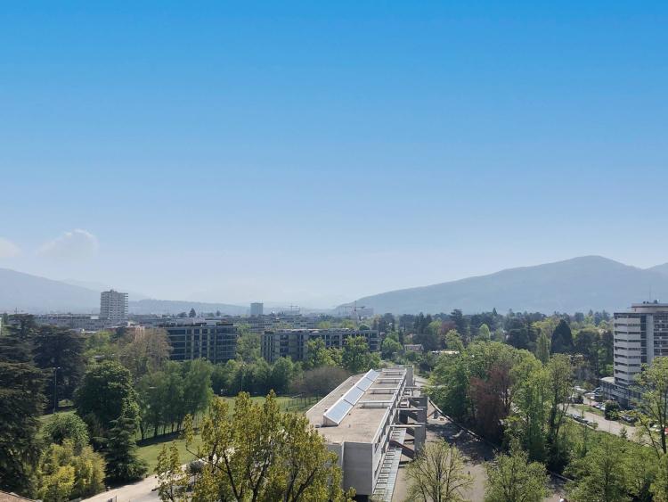 ESCLUSIVO - Ampio monolocale ristrutturato in residence di lusso