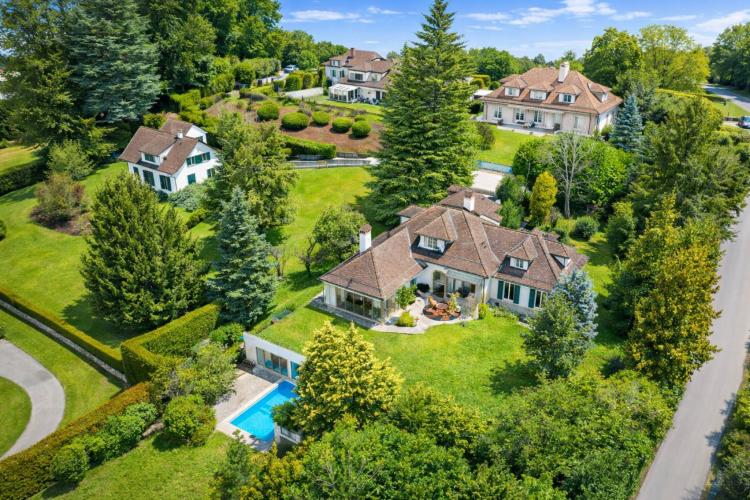 Posizione privilegiata! Villa + terreno edificabile