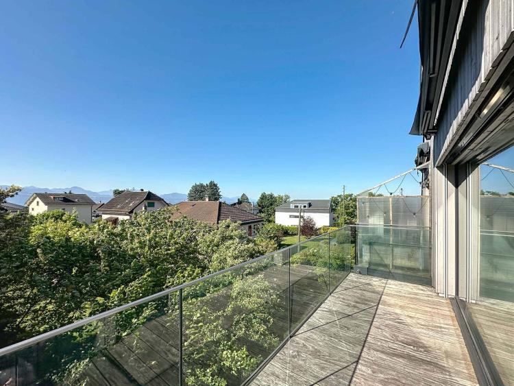 Appartamento di 55 m² con soppalco e 2 balconi