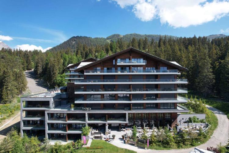 In esclusiva - Six Senses Crans-Montana: Prestigioso appartamento di 4.5 locali con servizi alberghieri 5* inclusi