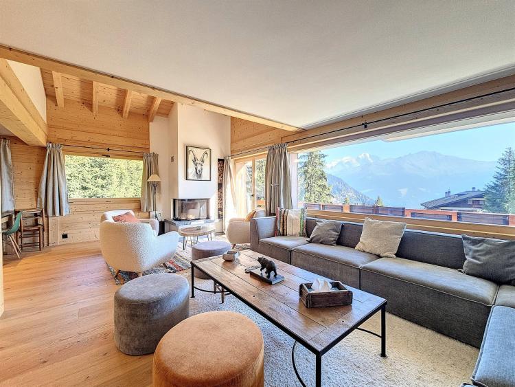 Magnifico duplex | 4 Camere da Letto Completamente Ristrutturate a Verbier!